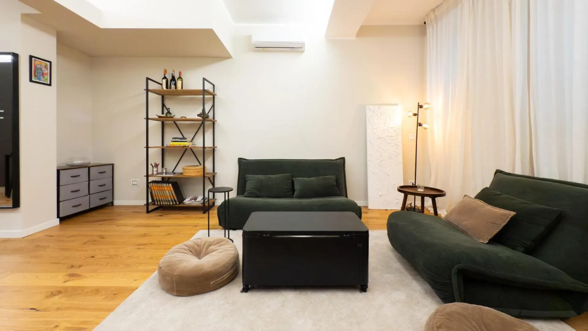 Ideal Rent - De Sanctis 61 contacts