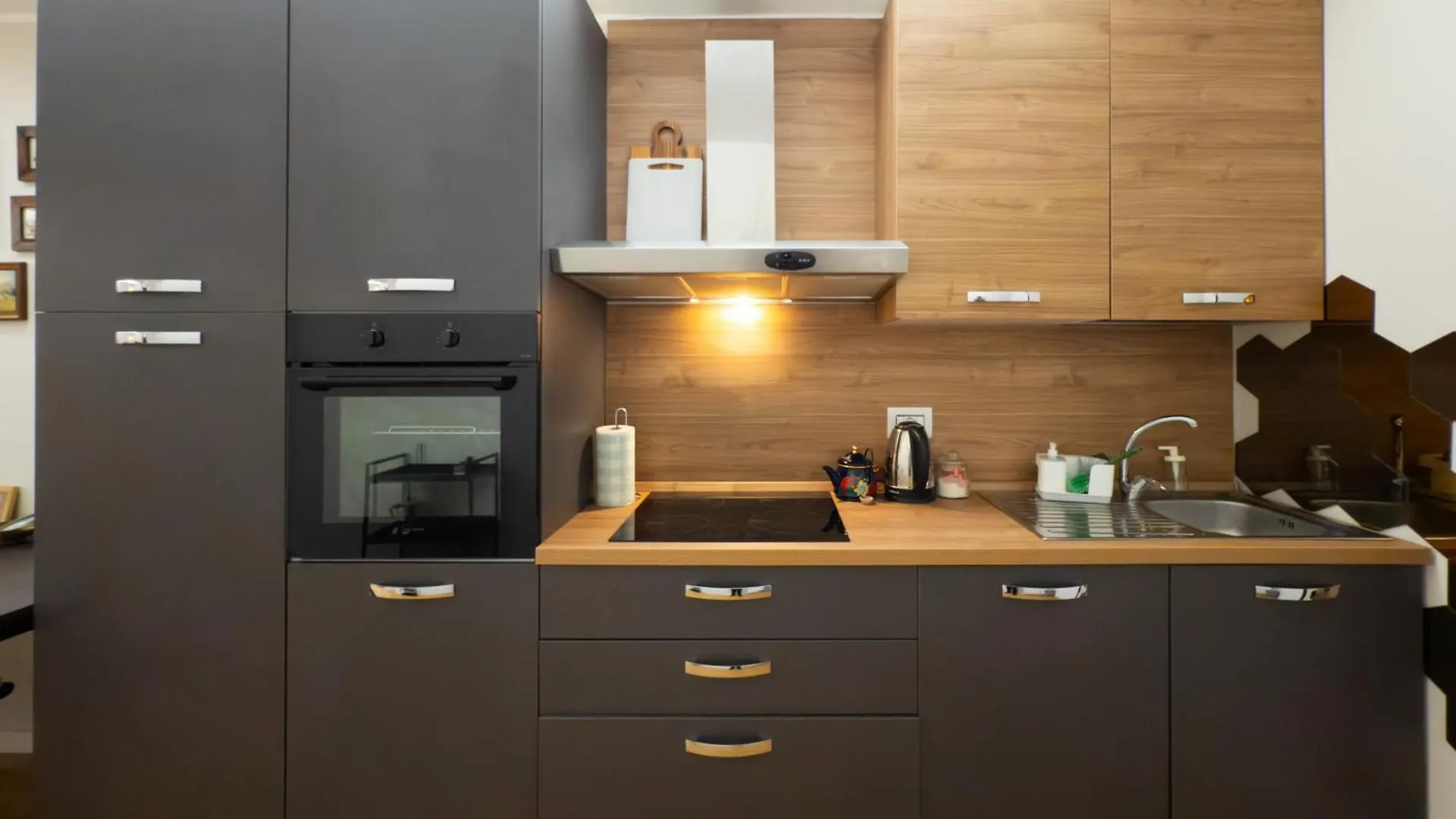 Ideal Rent - De Sanctis 61 Milan