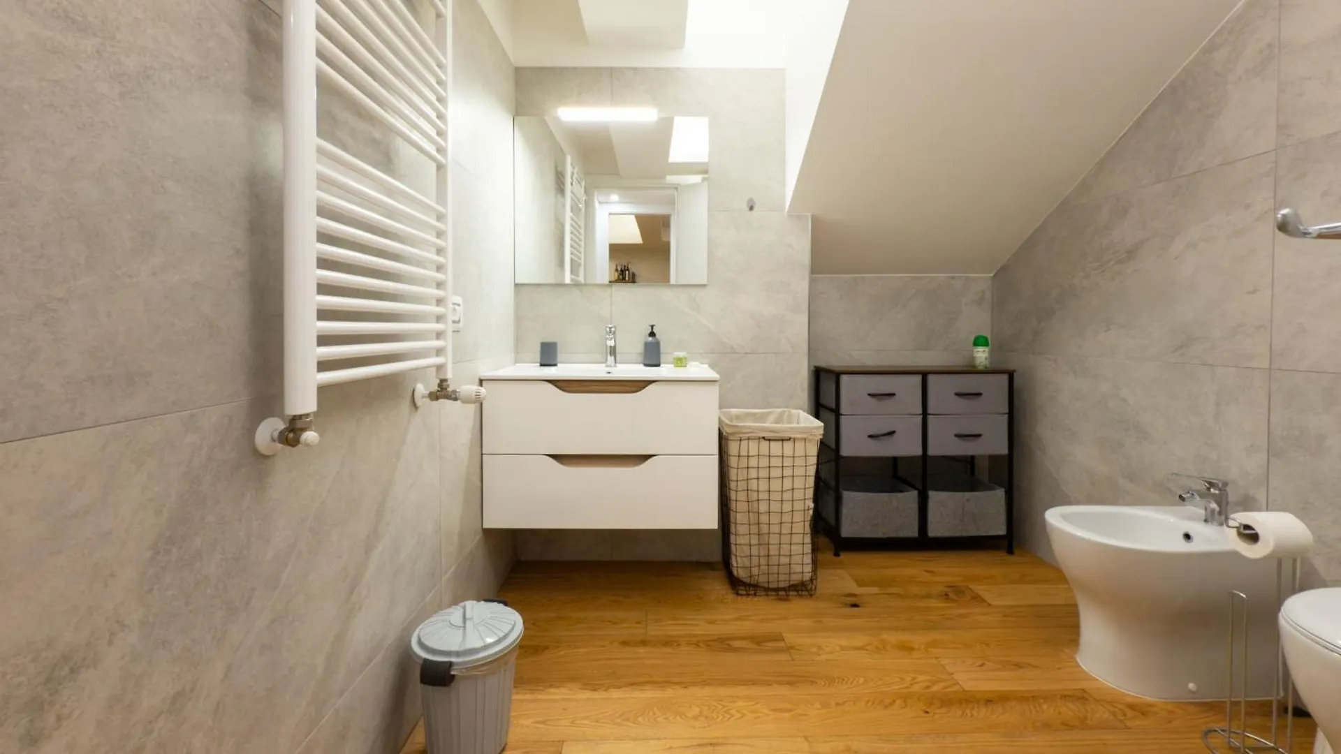 Apartment Ideal Rent - De Sanctis 61 Milan