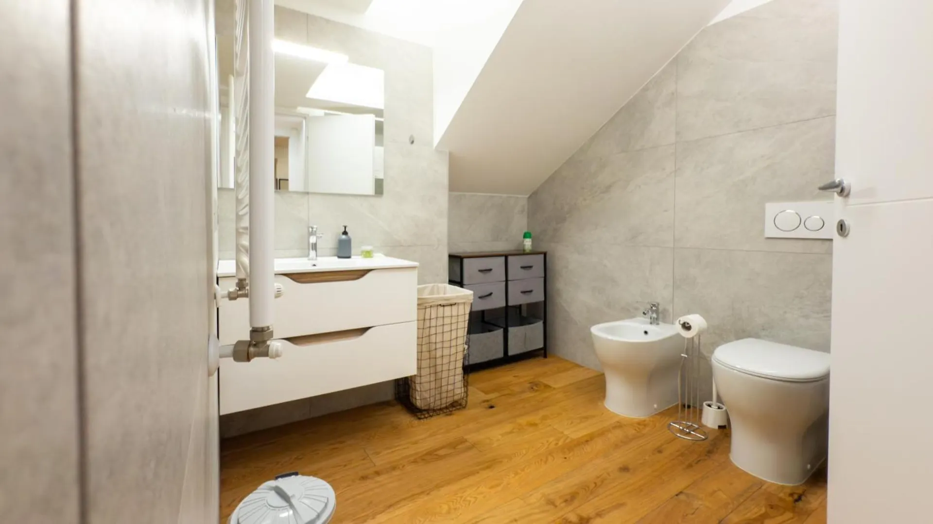 Ideal Rent - De Sanctis 61 Milan 0*,  Italy